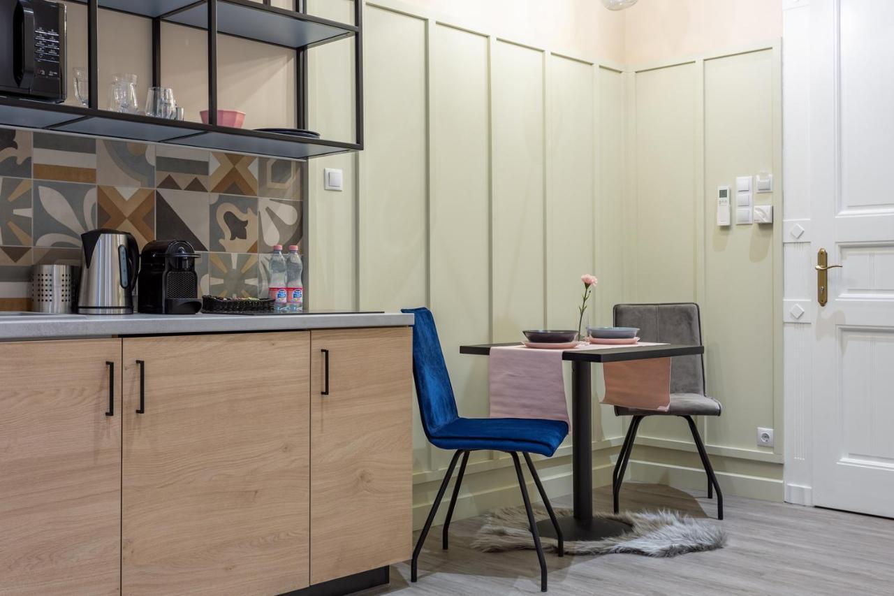 Standard Apartment